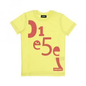 T-shirt . giallo