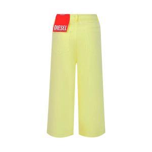 Pantalone . giallo