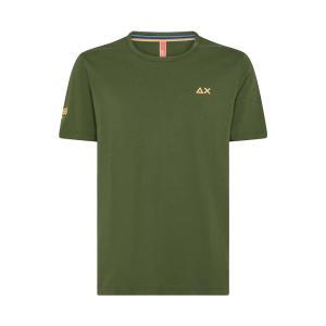 T-shirt . verde militare